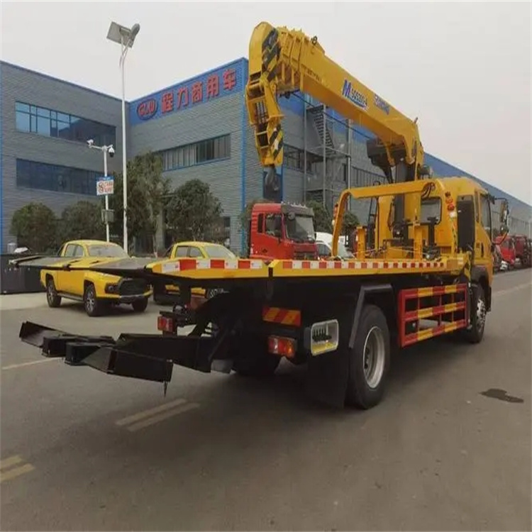 保定附近小随车吊出租电话，轻松解决搬运烦恼