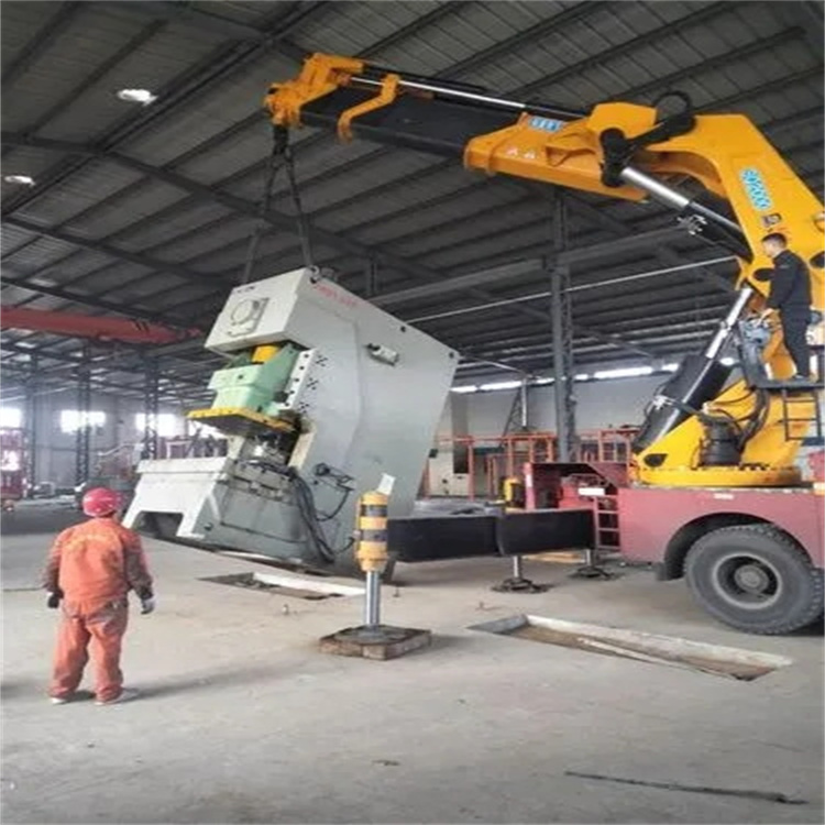 保定80吨折臂吊车出租附近电话