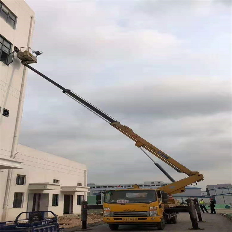 保定附近高空车出租|市政施工/设备安装专用|随叫随到|亿立达设备租赁